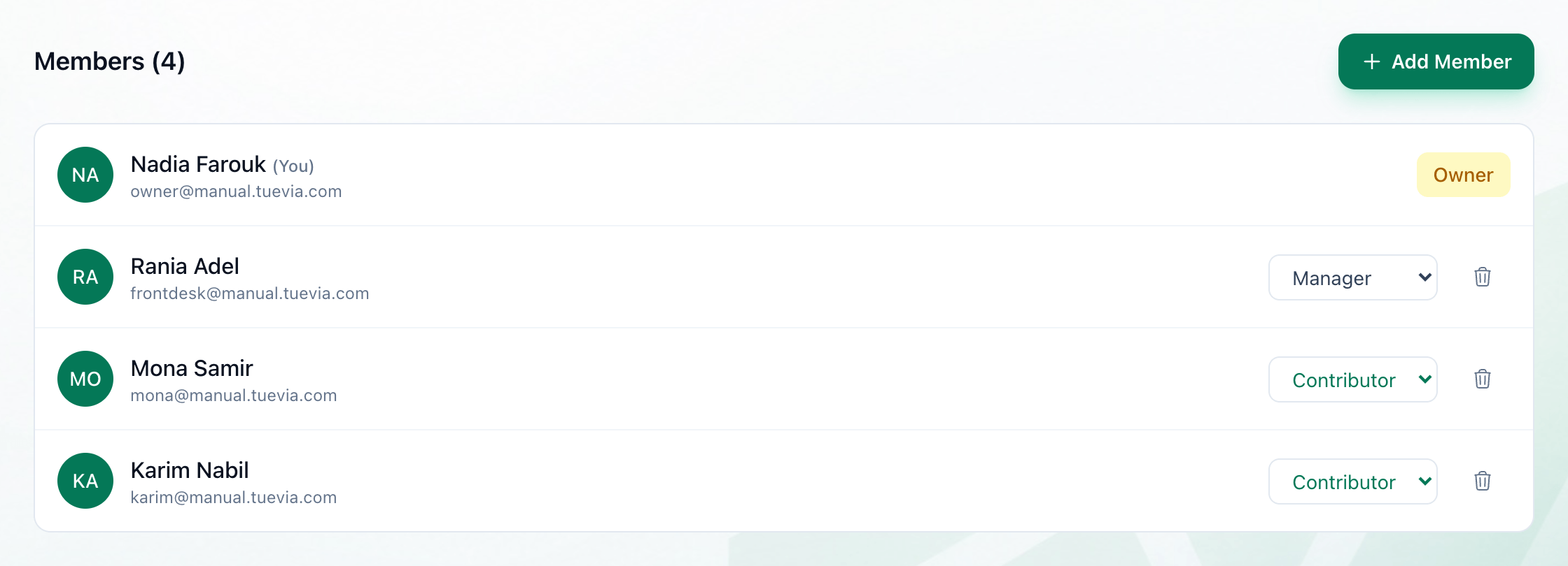 A project's Members tab, with the Add Member button, a member's role and the remove button highlighted